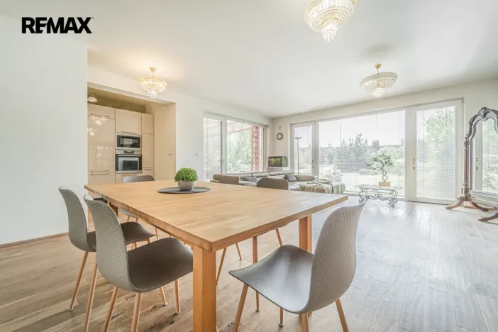 Prodej rodinného domu, Praha - Cholupice, Lhenická, 152 m2