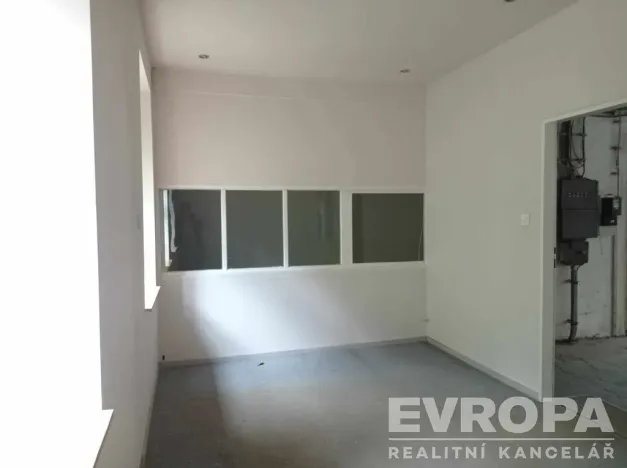Pronájem skladu, Liberec - Liberec XVII-Kateřinky, Kateřinská, 700 m2