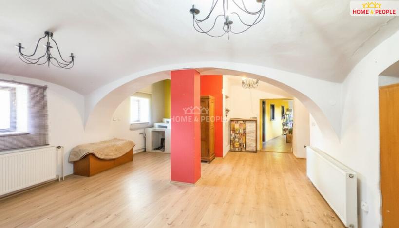 Prodej rodinného domu, Číčenice - Strpí, 220 m2