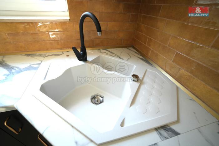 Prodej rodinného domu, Šumavské Hoštice, 180 m2