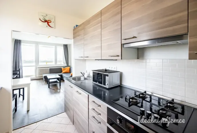 Pronájem bytu 3+1, Praha - Háje, Nešporova, 63 m2