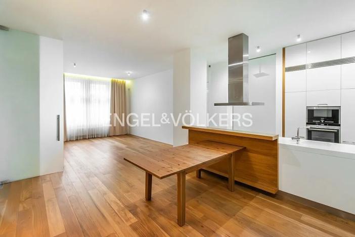 Pronájem bytu 3+kk, Praha - Vinohrady, Laubova, 141 m2