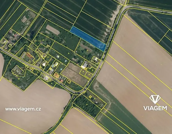 Prodej podílu pole, Mnichovo Hradiště, 735 m2