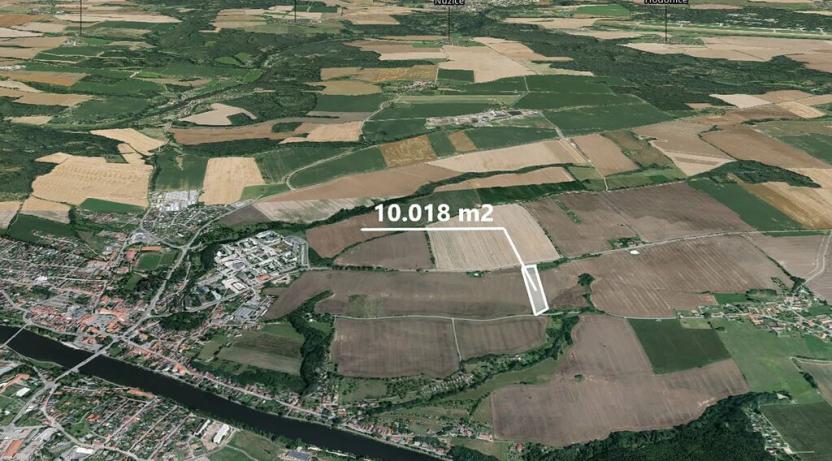 Prodej pole, Týn nad Vltavou, 1270 m2