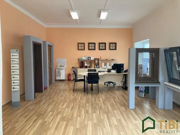 Pronájem obchodního prostoru, Blansko, Rožmitálova, 50 m2