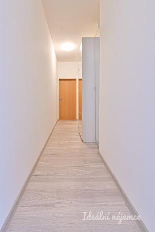 Pronájem bytu 1+kk, Brno - Královo Pole, Slovinská, 37 m2