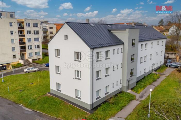 Prodej bytu 3+kk, Praha - Dubeč, náměstí U lípy svobody, 71 m2