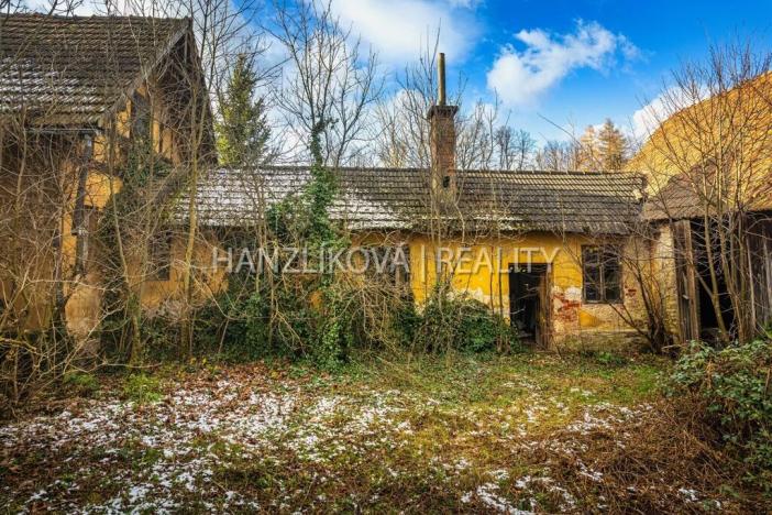 Prodej rodinného domu, Suchdol nad Lužnicí, Pražská, 940 m2