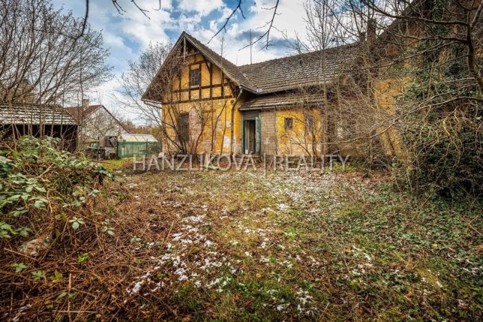 Prodej rodinného domu, Suchdol nad Lužnicí, Pražská, 940 m2