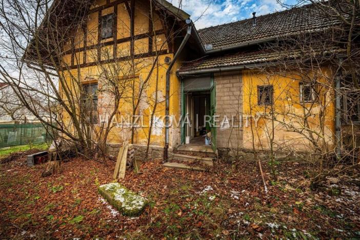 Prodej rodinného domu, Suchdol nad Lužnicí, Pražská, 940 m2