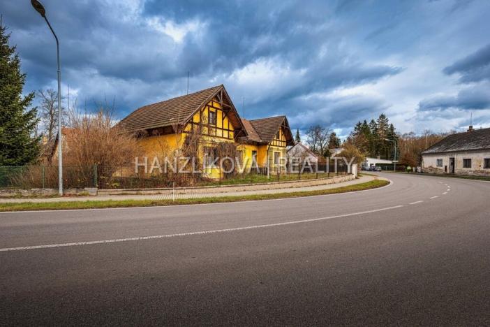 Prodej rodinného domu, Suchdol nad Lužnicí, Pražská, 940 m2