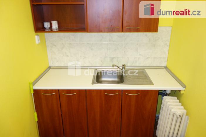 Pronájem kanceláře, Břeclav, náměstí T. G. Masaryka, 26 m2