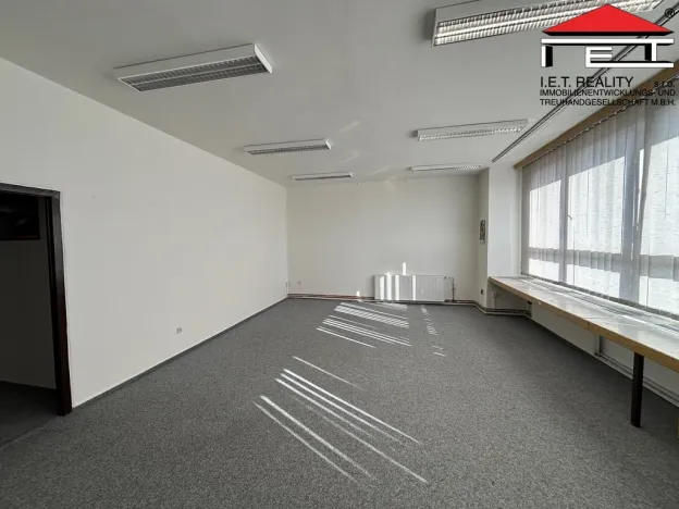 Pronájem skladu, Ostrava, Slovenská, 482 m2