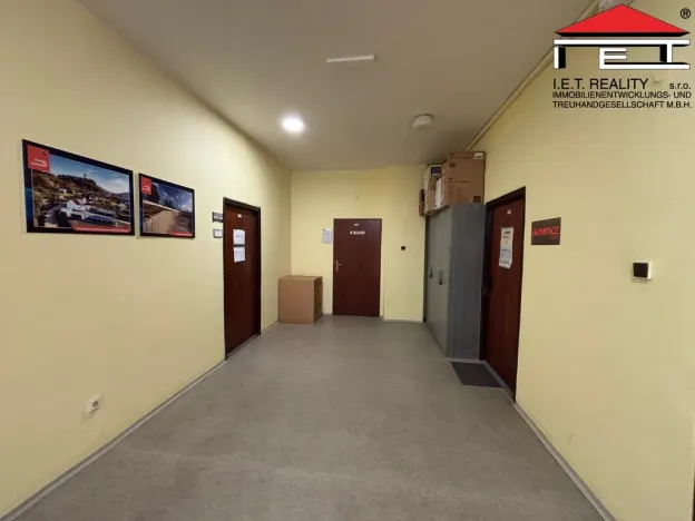 Pronájem skladu, Ostrava, Slovenská, 482 m2