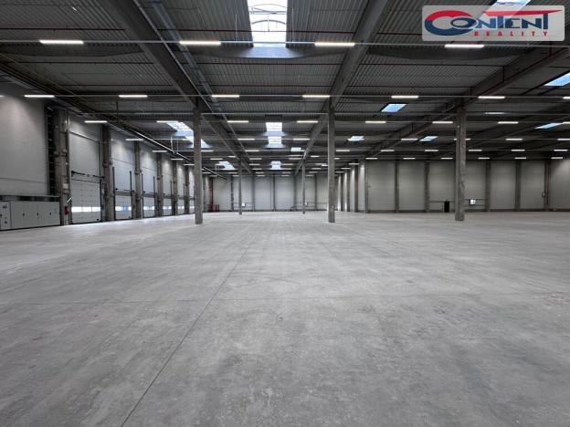 Pronájem výrobních prostor, Pardubice - Rosice, Salavcova, 2500 m2