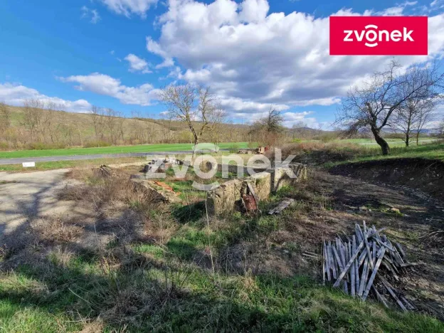 Prodej komerčního pozemku, Velká nad Veličkou, 4667 m2
