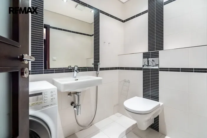 Prodej bytu 4+kk, Karlovy Vary, Libušina, 171 m2