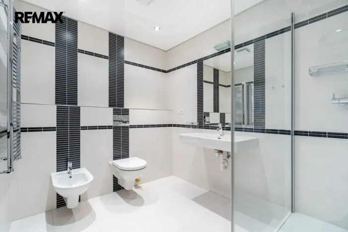 Prodej bytu 4+kk, Karlovy Vary, Libušina, 171 m2