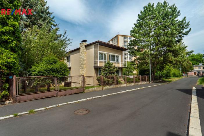 Prodej rodinného domu, Karlovy Vary - Drahovice, Vrchlického, 243 m2