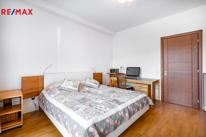 Prodej bytu 3+kk, Karlovy Vary, Jateční, 96 m2