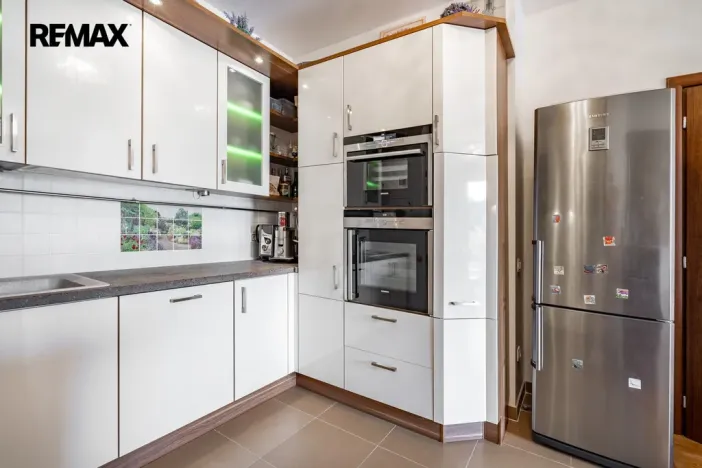 Prodej bytu 3+kk, Karlovy Vary, Jateční, 96 m2