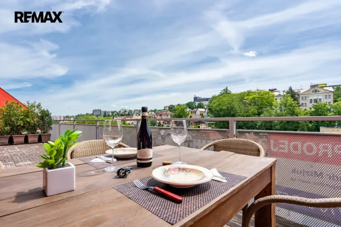 Prodej bytu 3+kk, Karlovy Vary, Jateční, 96 m2