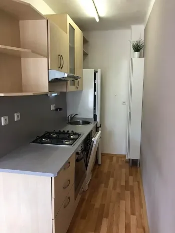 Pronájem bytu 3+kk, Praha - Záběhlice, Hlavní, 56 m2