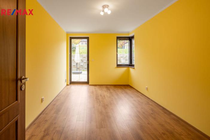 Prodej rodinného domu, Jenišov - Pod Rohem, K Rohu, 205 m2