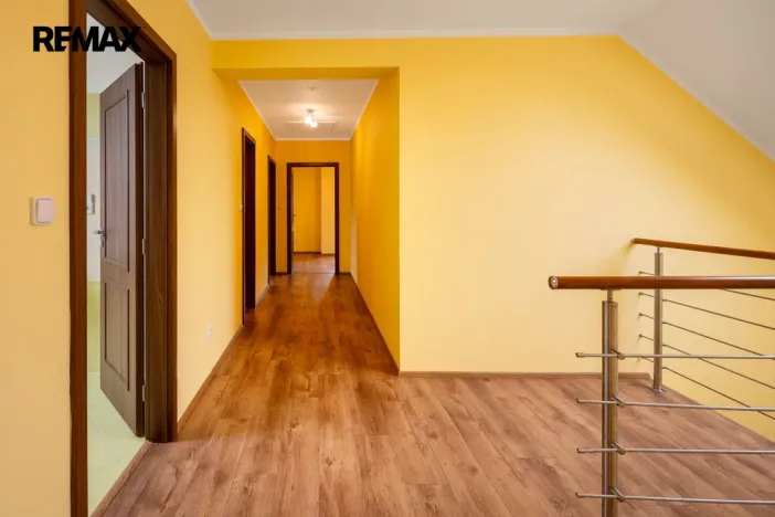 Prodej rodinného domu, Jenišov - Pod Rohem, K Rohu, 205 m2