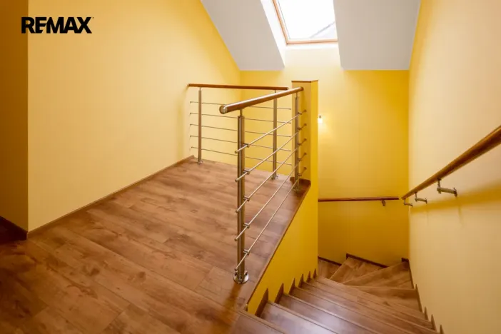 Prodej rodinného domu, Jenišov - Pod Rohem, K Rohu, 205 m2