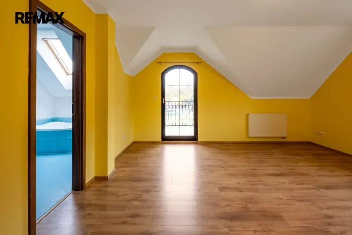 Prodej rodinného domu, Jenišov - Pod Rohem, K Rohu, 205 m2