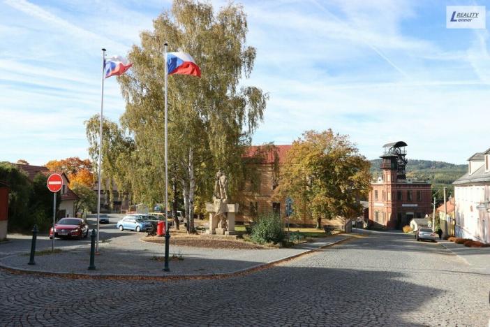 Pronájem obchodního prostoru, Příbram - Příbram VI-Březové Hory, náměstí Hynka Kličky, 123 m2