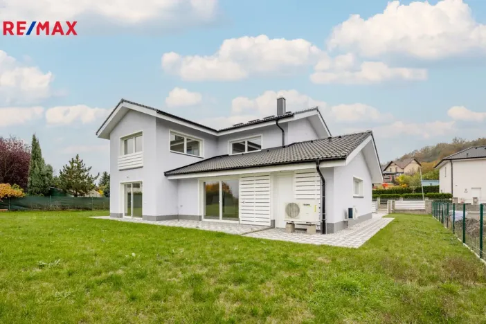 Prodej rodinného domu, Jenišov - Pod Rohem, Horská, 167 m2