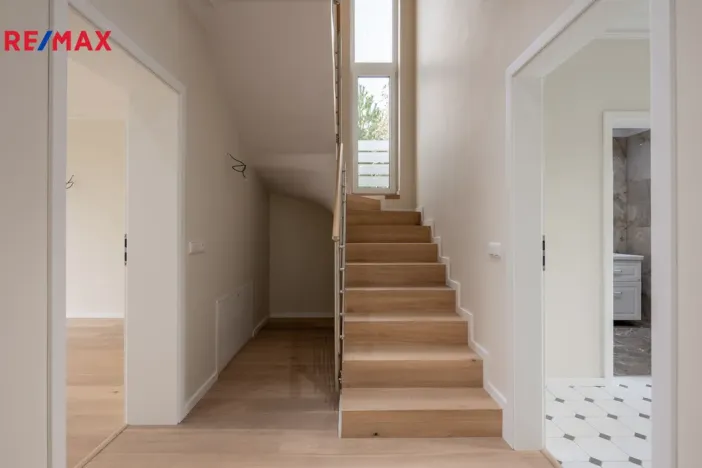 Prodej rodinného domu, Jenišov - Pod Rohem, Horská, 167 m2