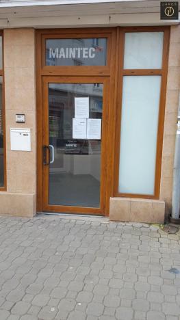 Pronájem obchodního prostoru, Kladno, T. G. Masaryka, 110 m2