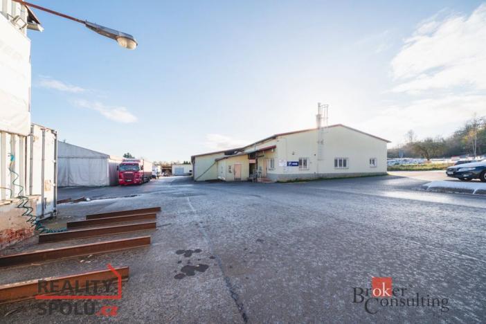 Prodej výrobních prostor, Kozolupy, 8000 m2