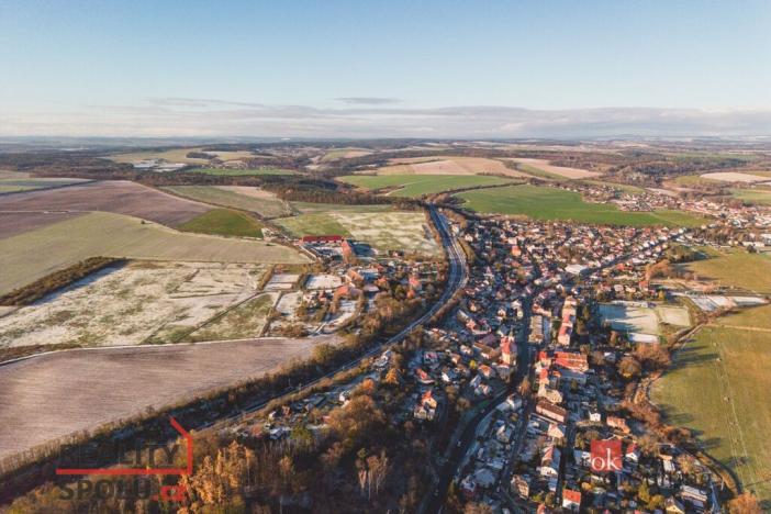 Prodej výrobních prostor, Kozolupy, 8000 m2