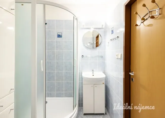 Pronájem bytu 1+kk, Praha - Střížkov, Habartická, 32 m2