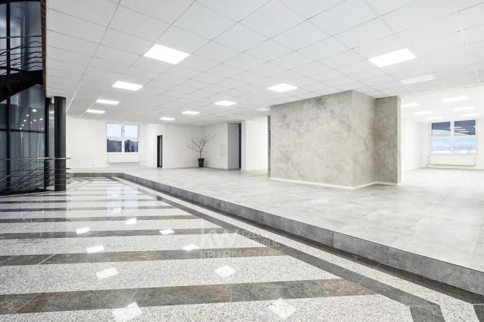 Pronájem obchodního prostoru, Tábor, Berlínská, 427 m2