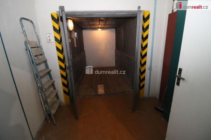 Prodej činžovního domu, Aš, Chebská, 2900 m2