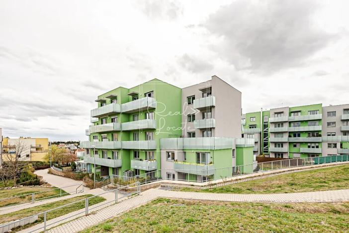 Prodej bytu 2+kk, Praha - Řeporyje, Kakosova, 69 m2