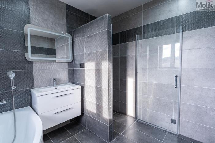 Prodej rodinného domu, Manětín, 208 m2