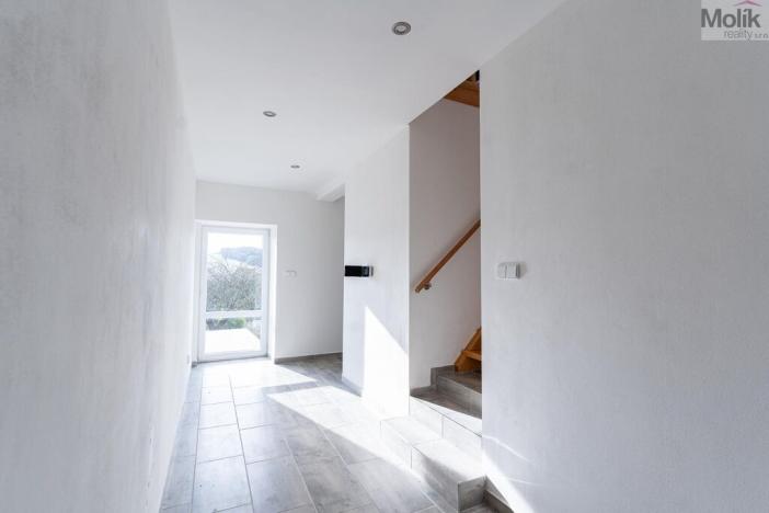 Prodej rodinného domu, Manětín, 208 m2