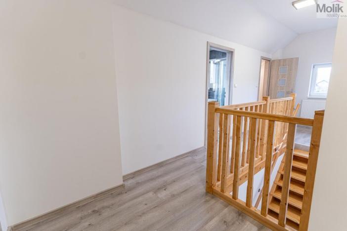 Prodej rodinného domu, Manětín, 208 m2