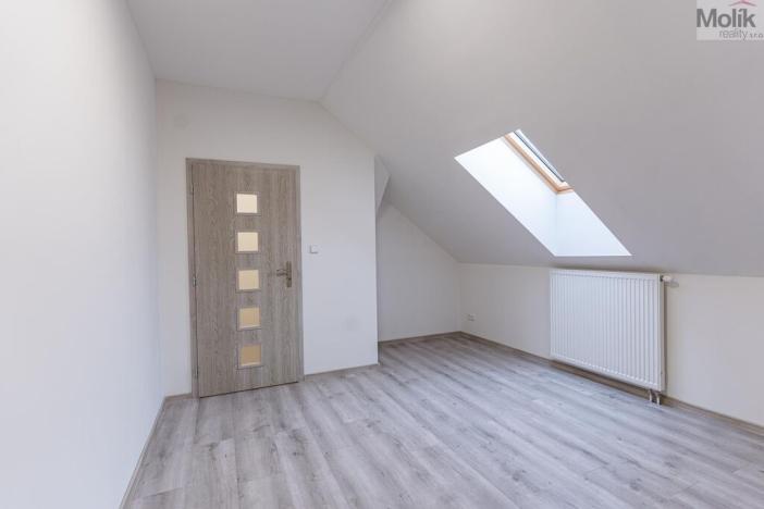 Prodej rodinného domu, Manětín, 208 m2