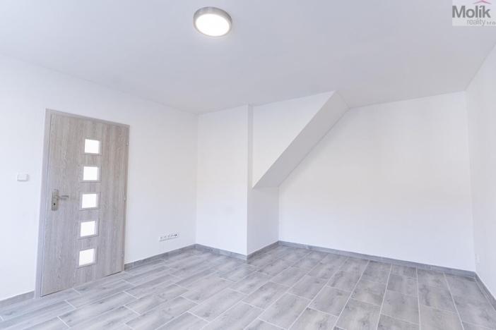 Prodej rodinného domu, Manětín, 208 m2