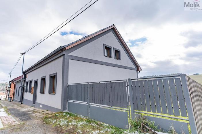 Prodej rodinného domu, Manětín, 208 m2