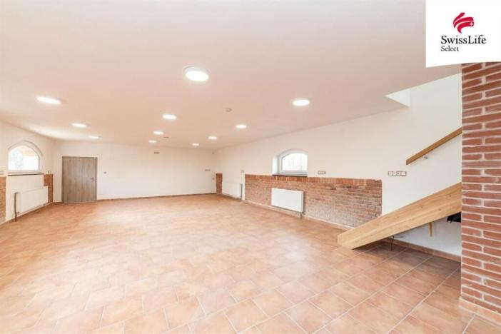 Pronájem obchodního prostoru, Dobronín, 230 m2