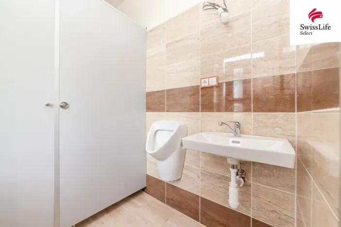 Pronájem obchodního prostoru, Dobronín, 230 m2