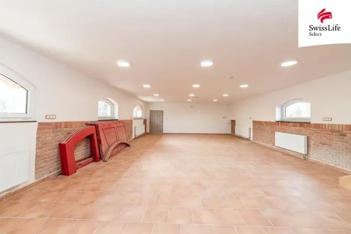 Prodej obchodního prostoru, Dobronín, 230 m2